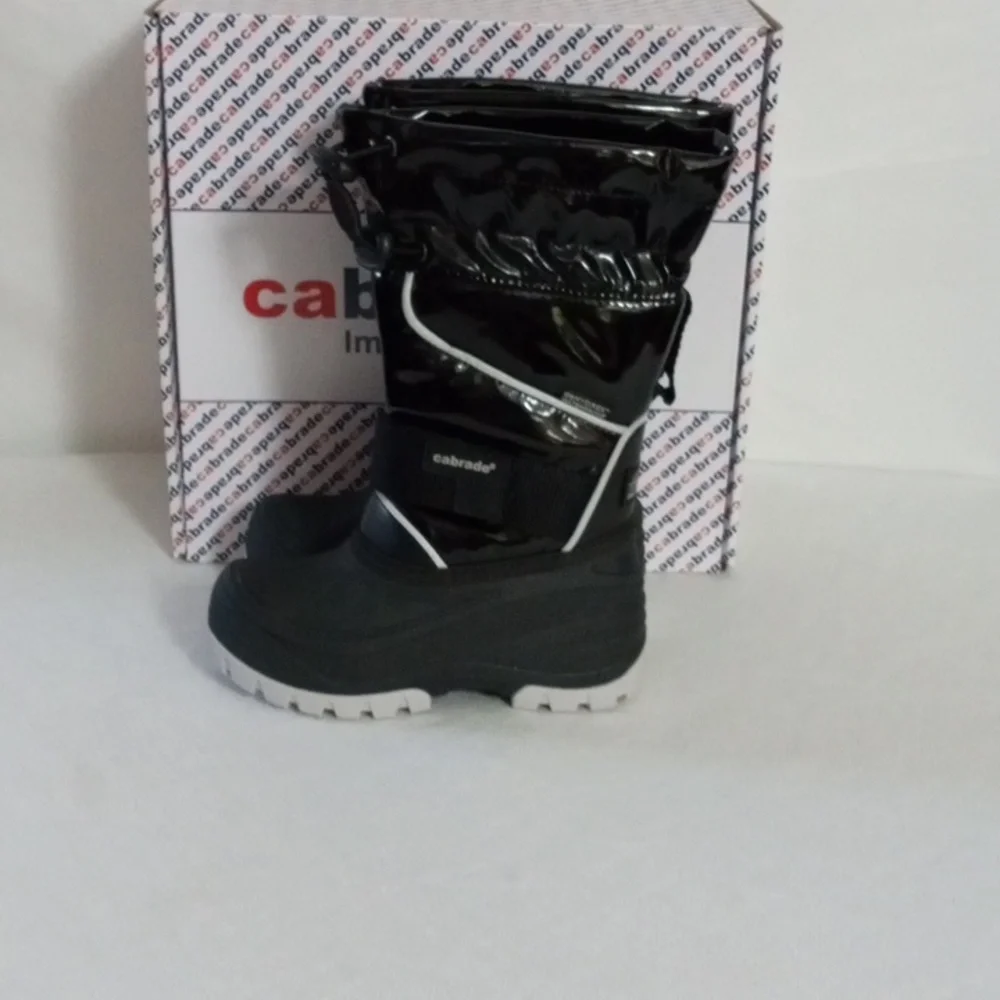 Celosia Girl's Snow Boot: Insulated, deHYDREX Waterproof, Memory Foam
